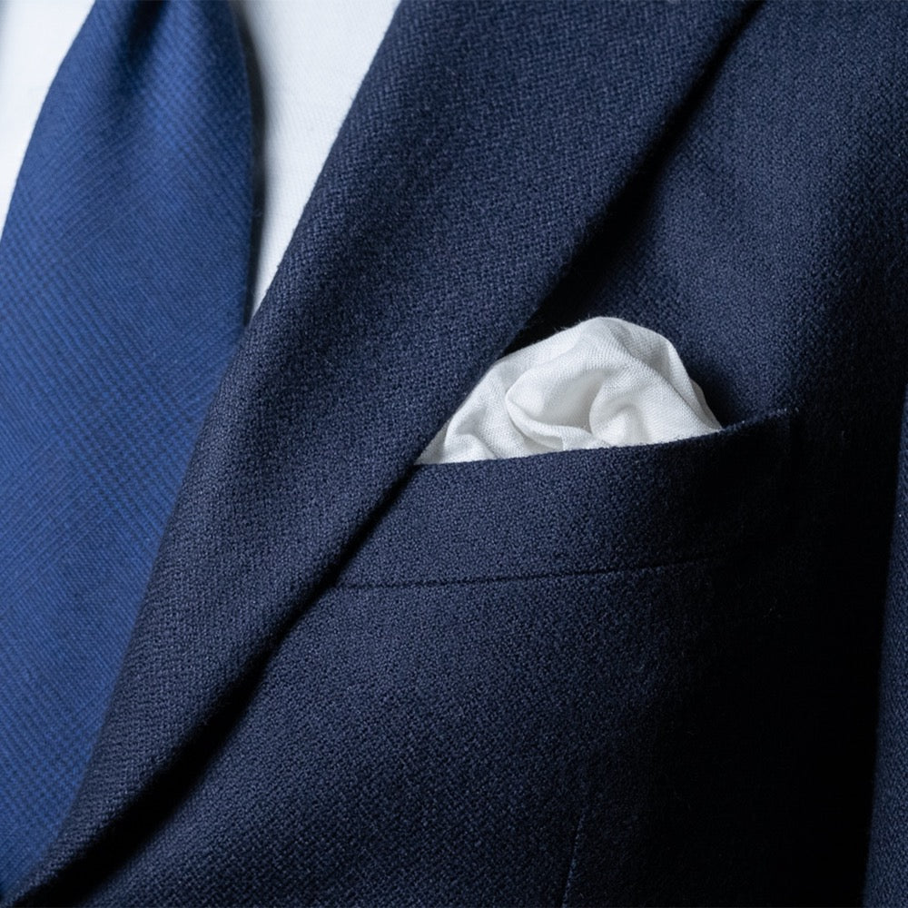 White pocket square best sale tuxedo