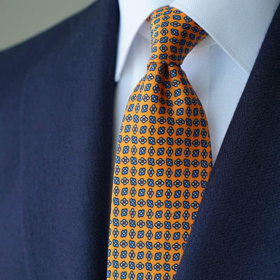 Three Ways To Wear a Brightly Coloured Tie