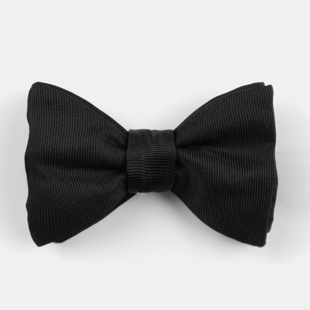 BOWTIE トレーニングサポーター ブラック Classic Grosgrain Bow Tie – Rampley and Co
