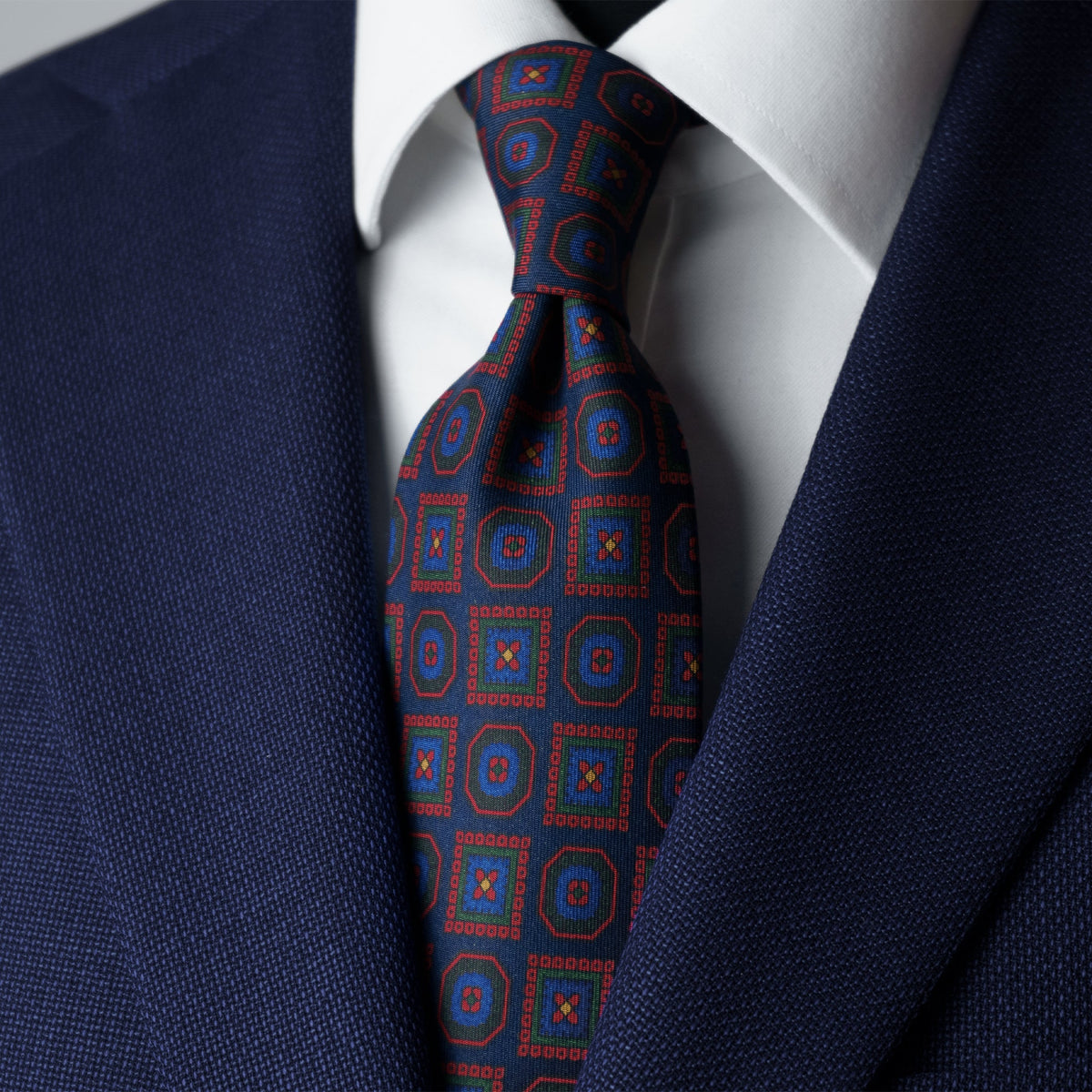 Navy & Red Medallion Madder Silk Tie – Rampley and Co